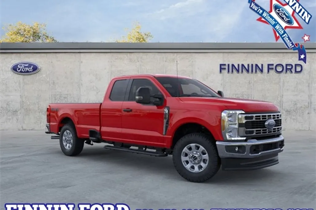 2025 Ford F-350 photo 1