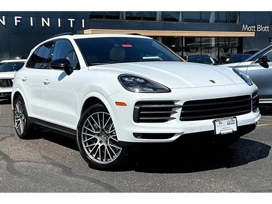 2023 Porsche Cayenne Platinum Edition photo 41
