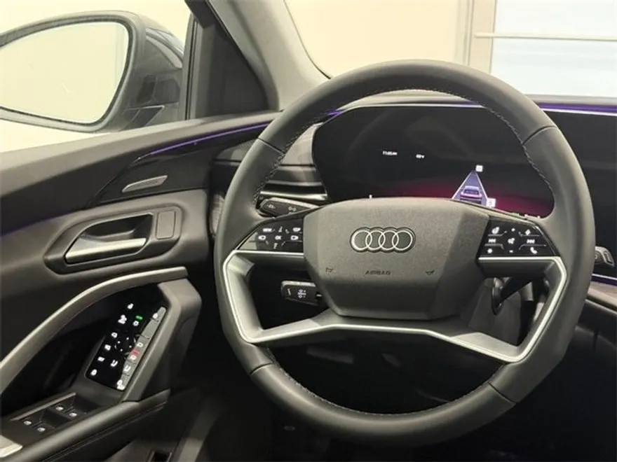 2025 Audi Q5 2.0T Premium Plus photo 8