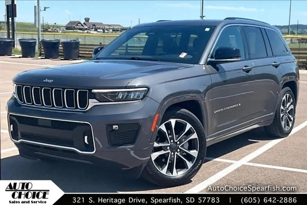 2022 Jeep Grand Cherokee Overland photo 1