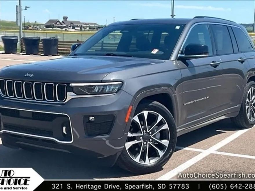 2022 Jeep Grand Cherokee Overland photo 1