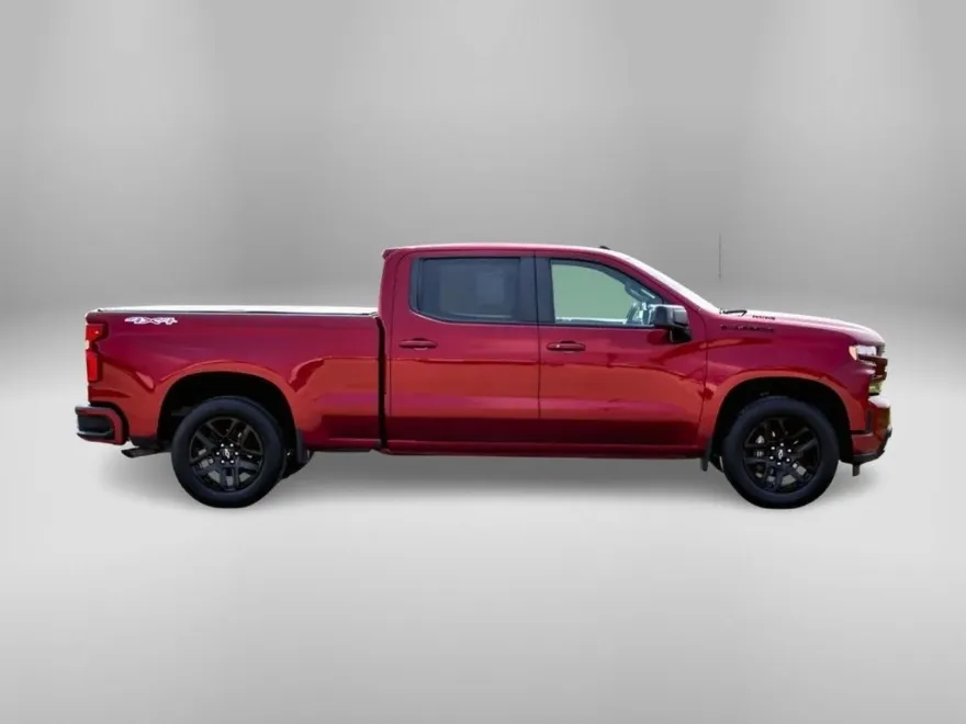 2022 Chevrolet Silverado 1500 RST photo 1