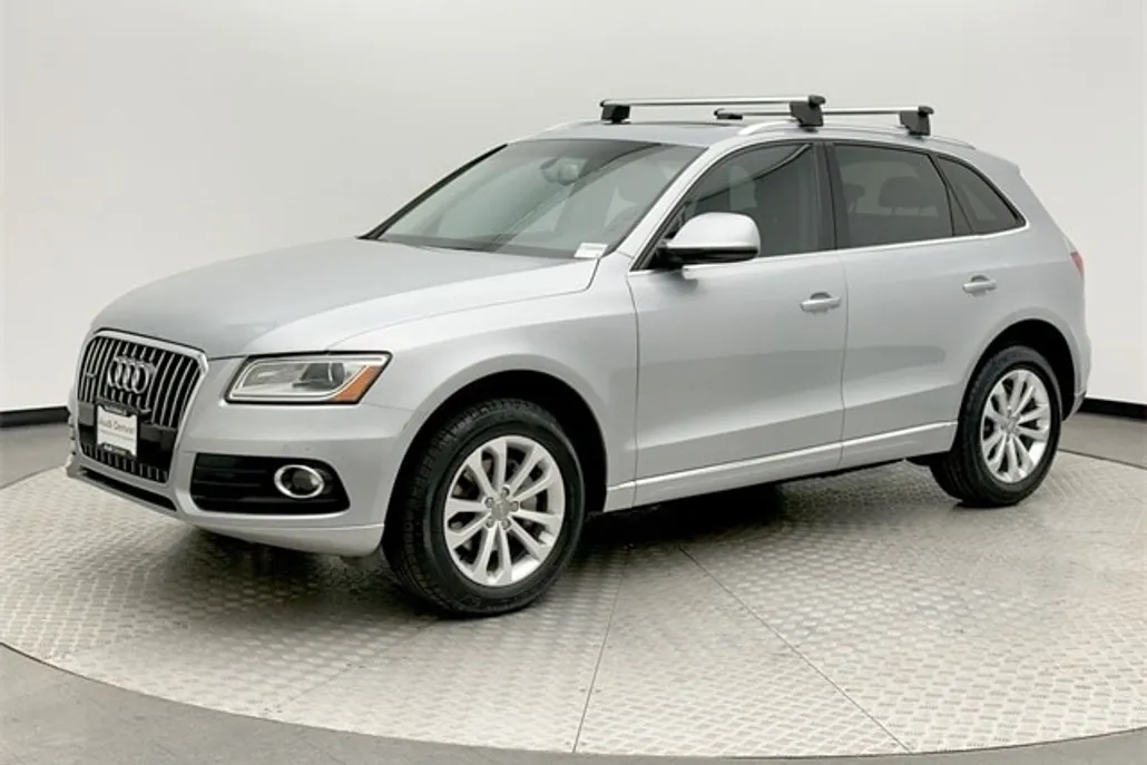 2016 Audi Q5 2.0T Premium Plus photo 1