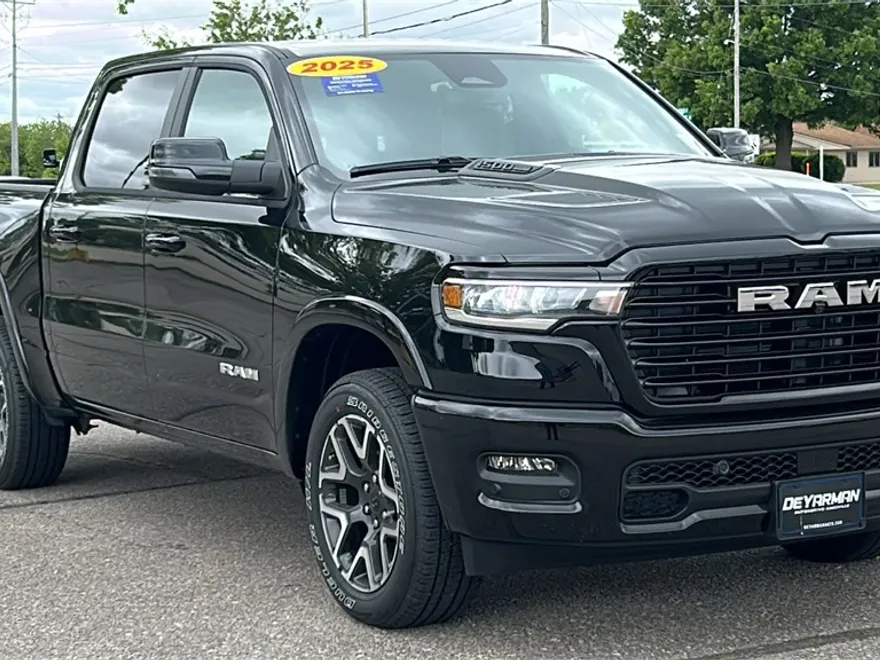 2025 Ram 1500 Laramie photo 1