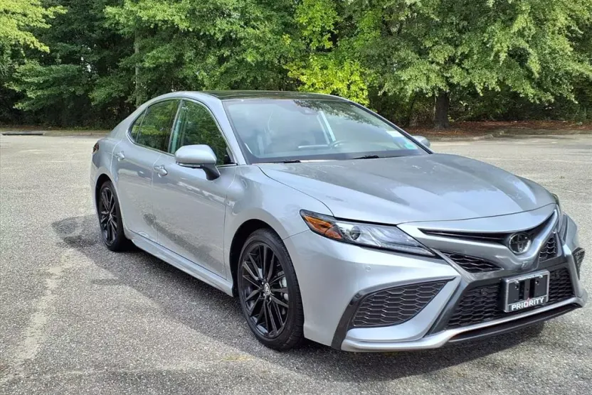 2022 Toyota Camry XSE photo 1