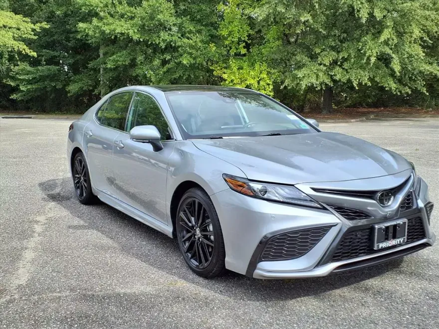 2022 Toyota Camry XSE photo 1