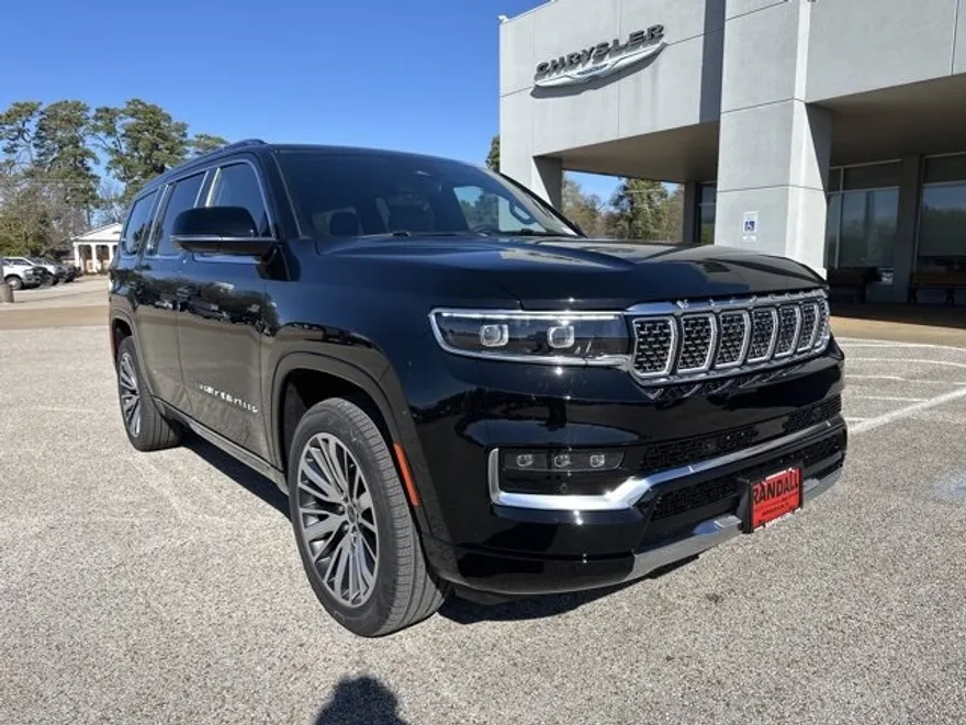 2025 Jeep Grand Wagoneer photo 1