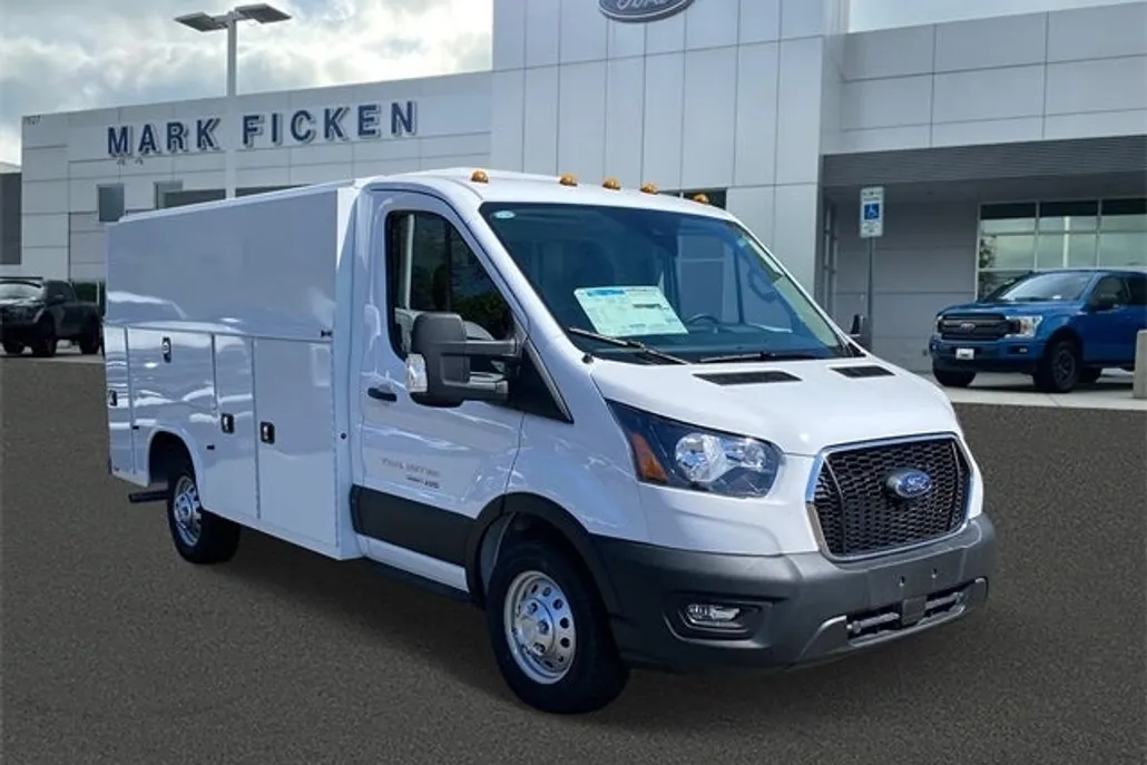 2024 Ford Transit photo 1