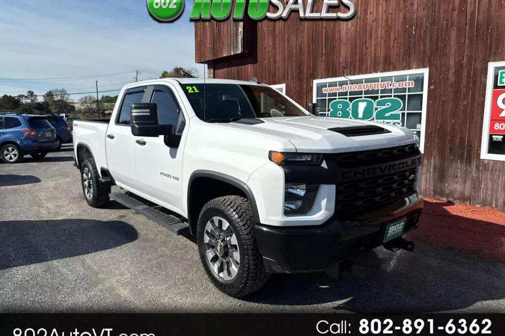 2021 Chevrolet Silverado 2500HD Custom photo 1