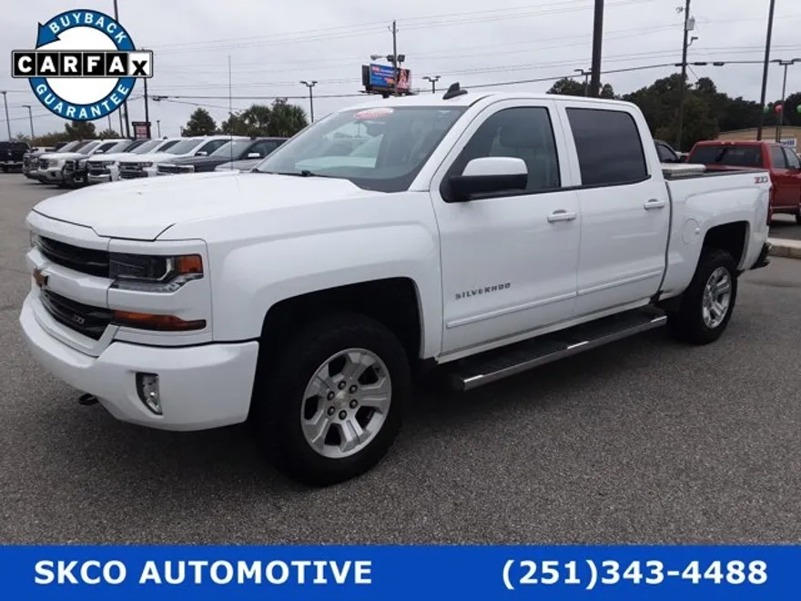 2018 Chevrolet Silverado 1500 LT Z71 photo 1