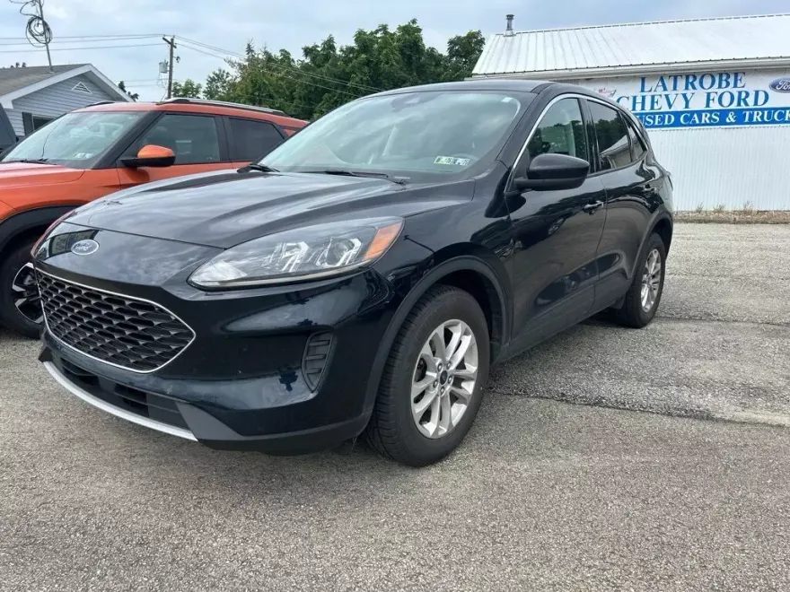 2021 Ford Escape SE photo 1