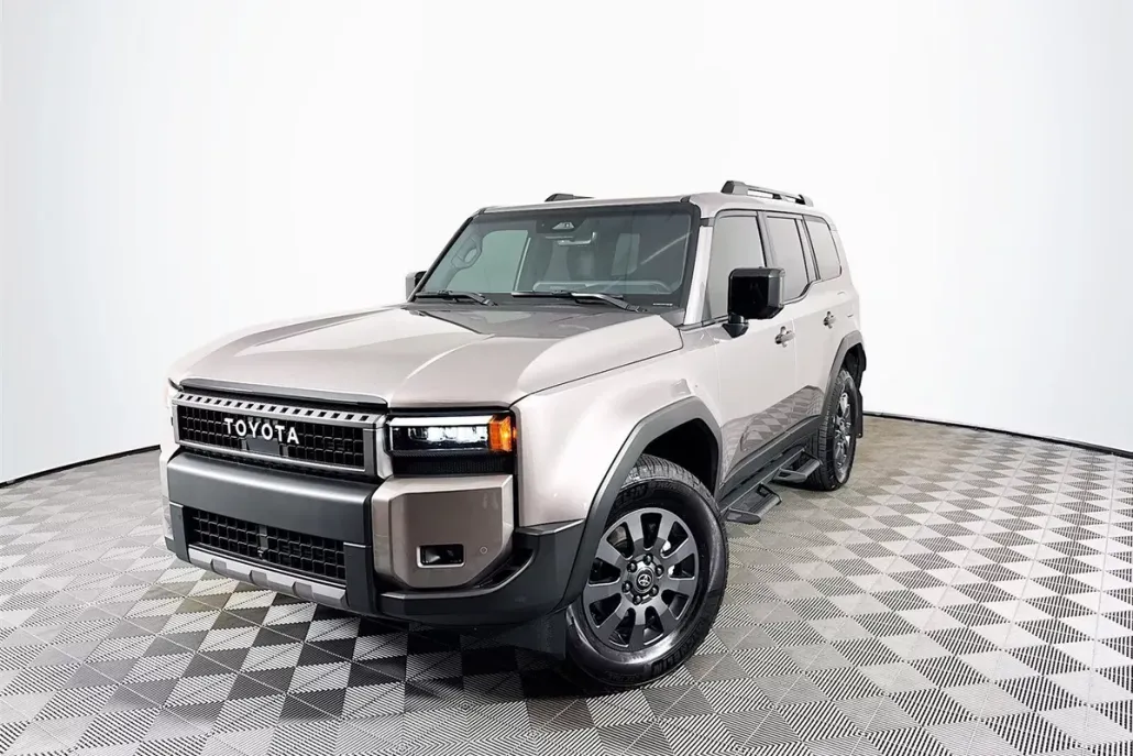 2024 Toyota Land Cruiser Base photo 1