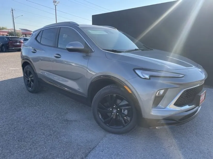 2026 Buick Encore GX Sport Touring photo 1