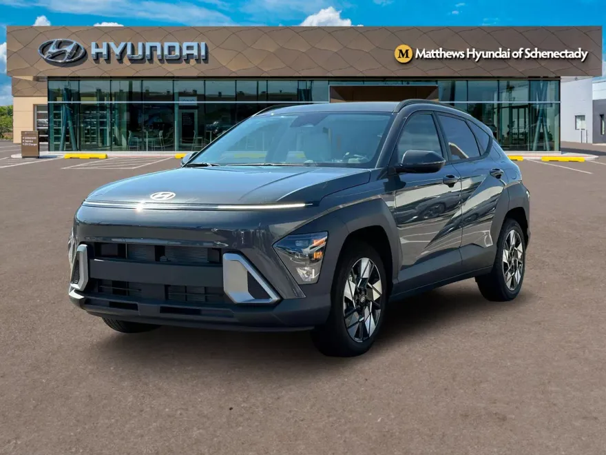2025 Hyundai Kona SEL photo 1