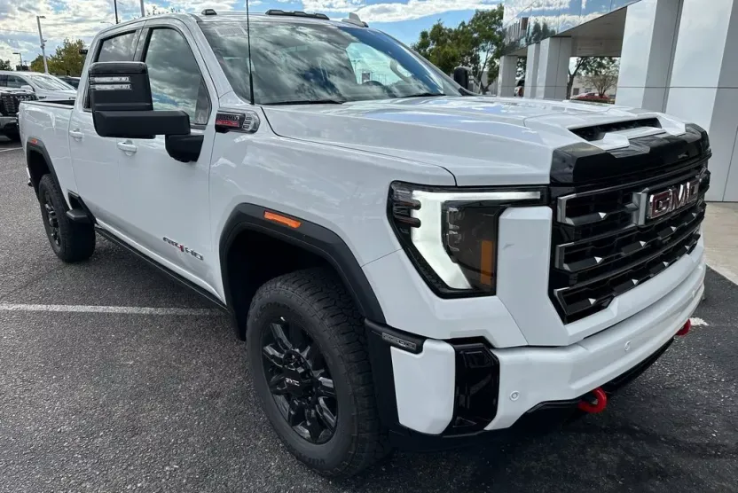 2026 Gmc Sierra 2500 HD AT4 photo 1