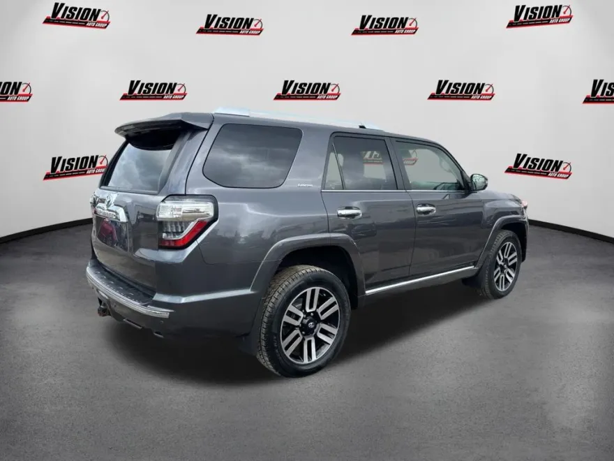 2022 Toyota 4Runner Limited photo 1