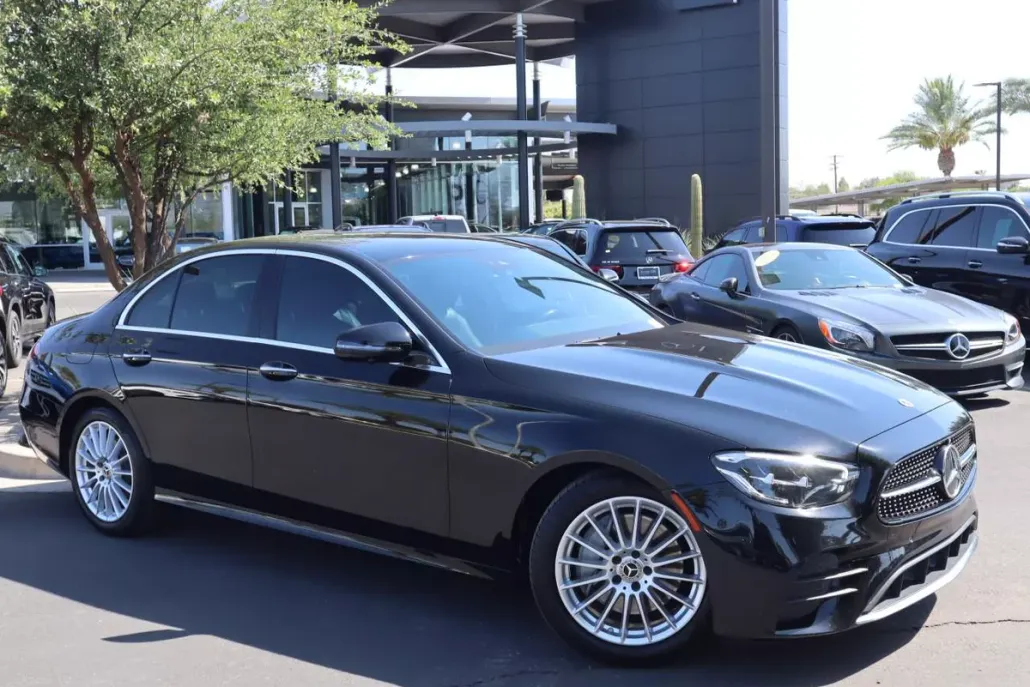 2022 Mercedes Benz E 350 photo 1