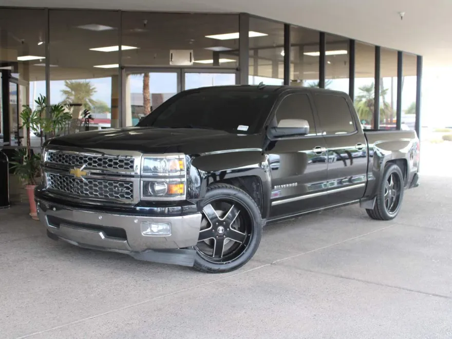 2014 Chevrolet Silverado 1500 LTZ photo 1