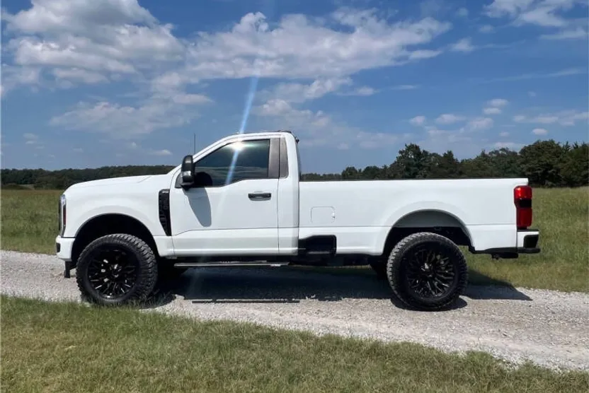 2024 Ford F-250 XL photo 1