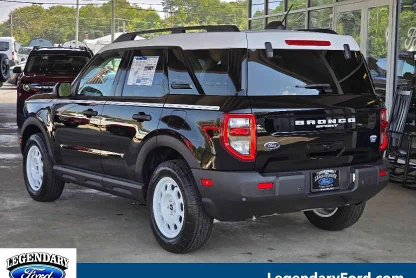 2025 Ford Bronco Sport Heritage photo 1