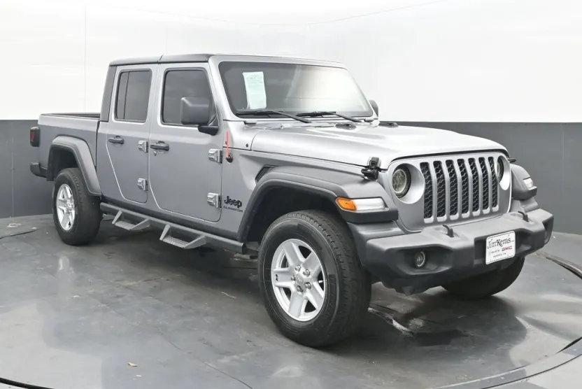 2020 Jeep Gladiator Sport S photo 1