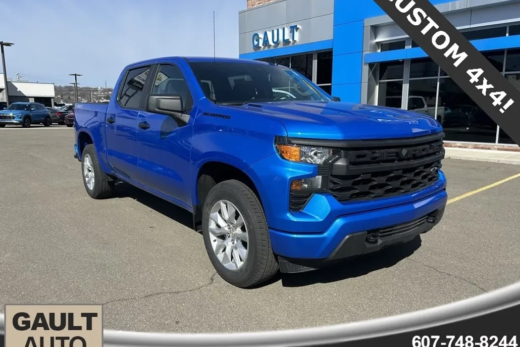 2025 Chevrolet Silverado 1500 Custom photo 1