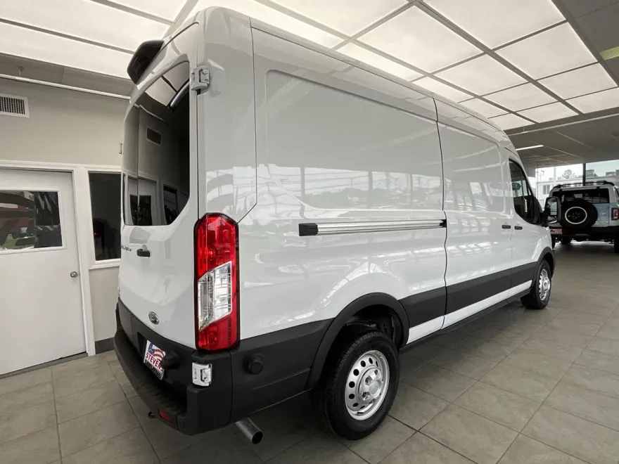 2024 Ford Transit Cargo Van photo 1