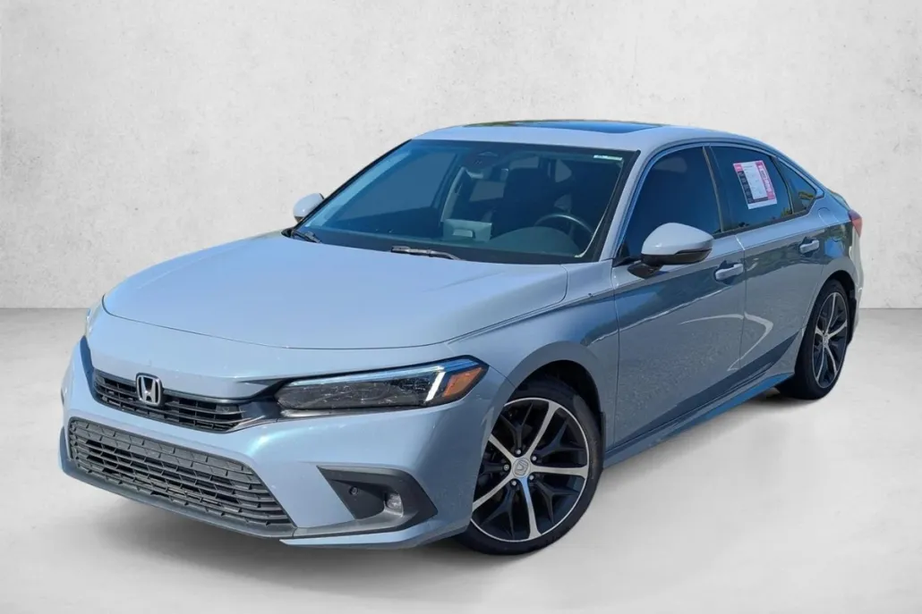 2024 Honda Civic Touring photo 1