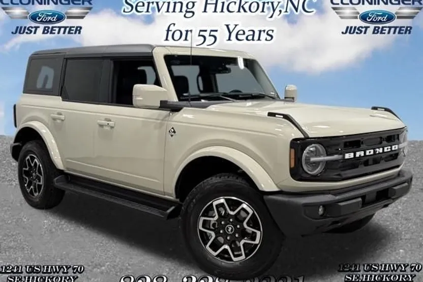 2025 Ford Bronco Outer Banks photo 1