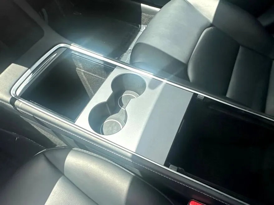 2022 Tesla Model 3 Long Range photo 20
