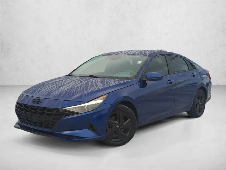 2021 Hyundai Elantra SEL photo 1