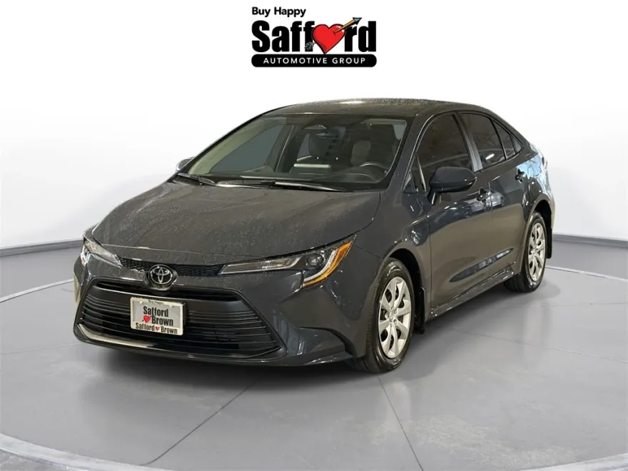 2024 Toyota Corolla LE photo 1