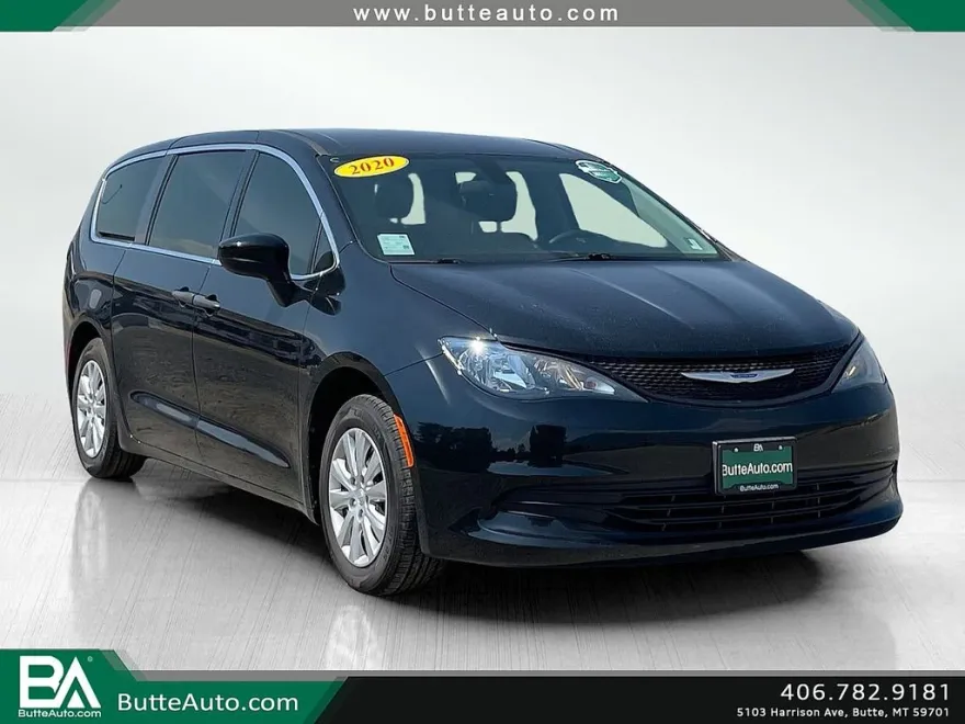 2020 Chrysler Voyager L photo 1
