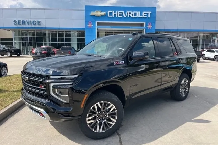 2026 Chevrolet Tahoe Z71 photo 1