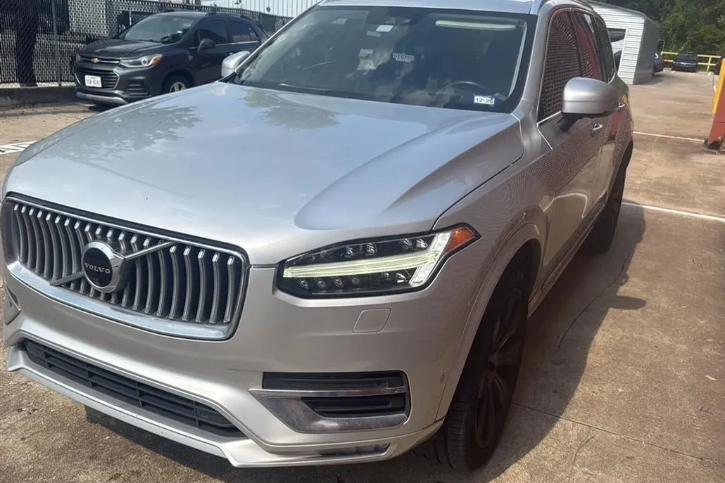 2020 Volvo XC90 Inscription photo 1