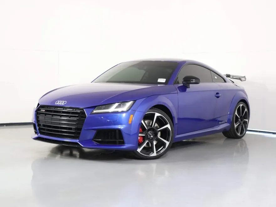 2017 Audi TTS photo 1