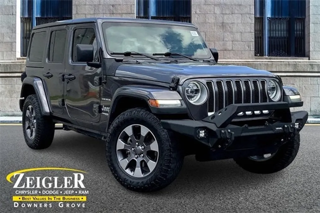 2018 Jeep Wrangler Unlimited Sahara photo 1