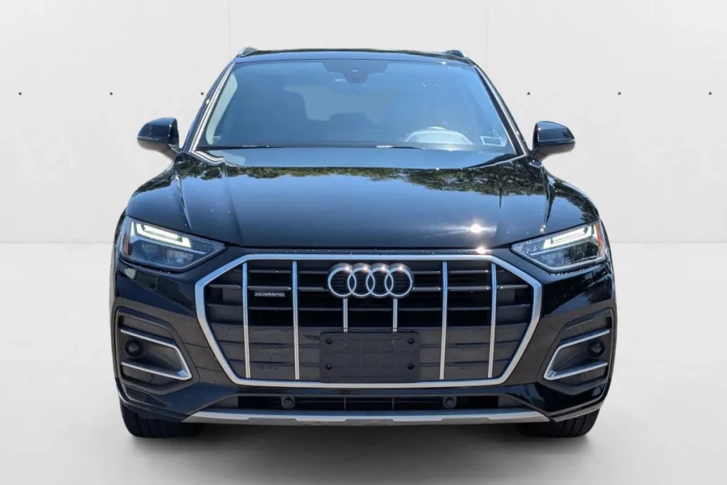 2021 Audi Q5 45 Premium photo 1
