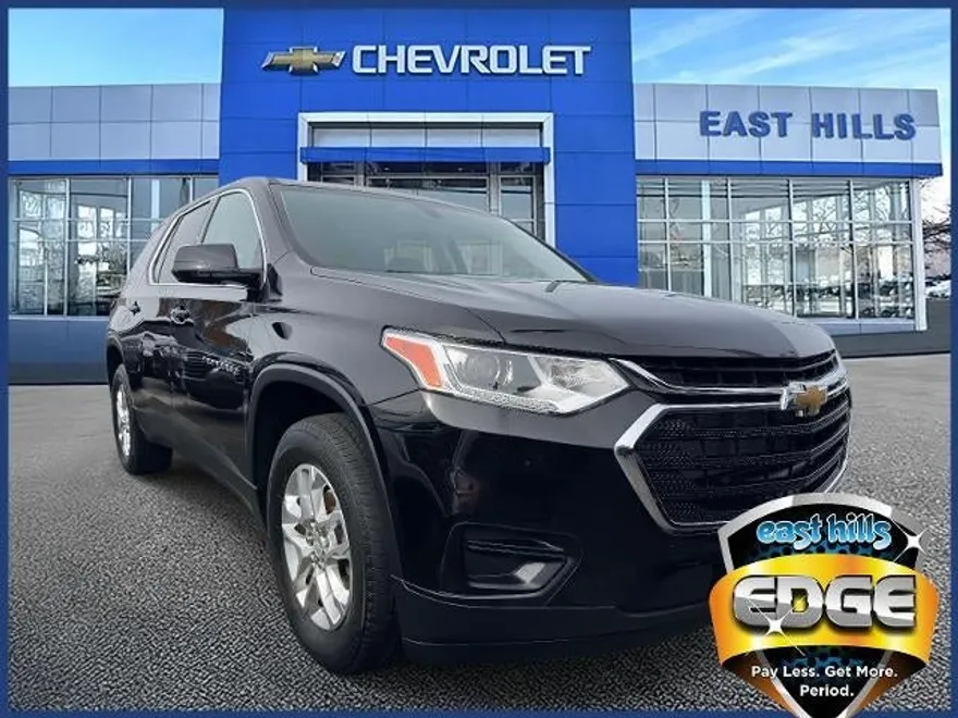 2020 Chevrolet Traverse LS photo 1