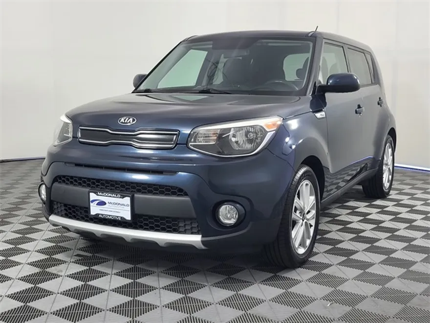 2017 Kia Soul Plus photo 1