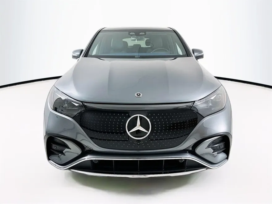 2025 Mercedes Benz EQE SUV 350 photo 1