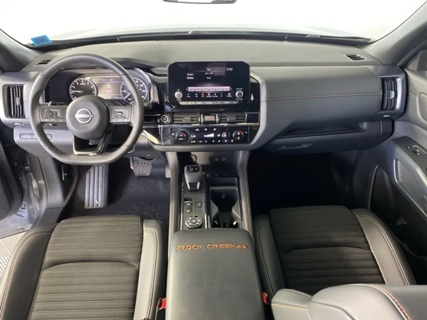 2024 Nissan Pathfinder Rock Creek photo 1