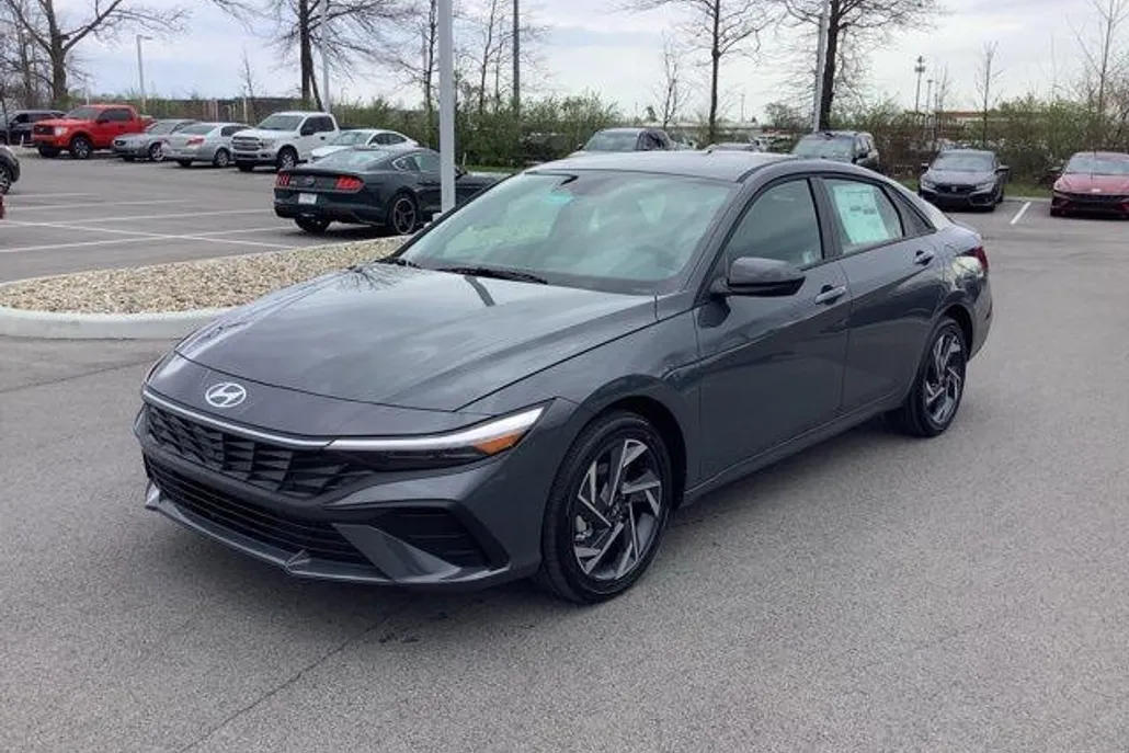 2025 Hyundai Elantra Hybrid SEL Sport photo 1