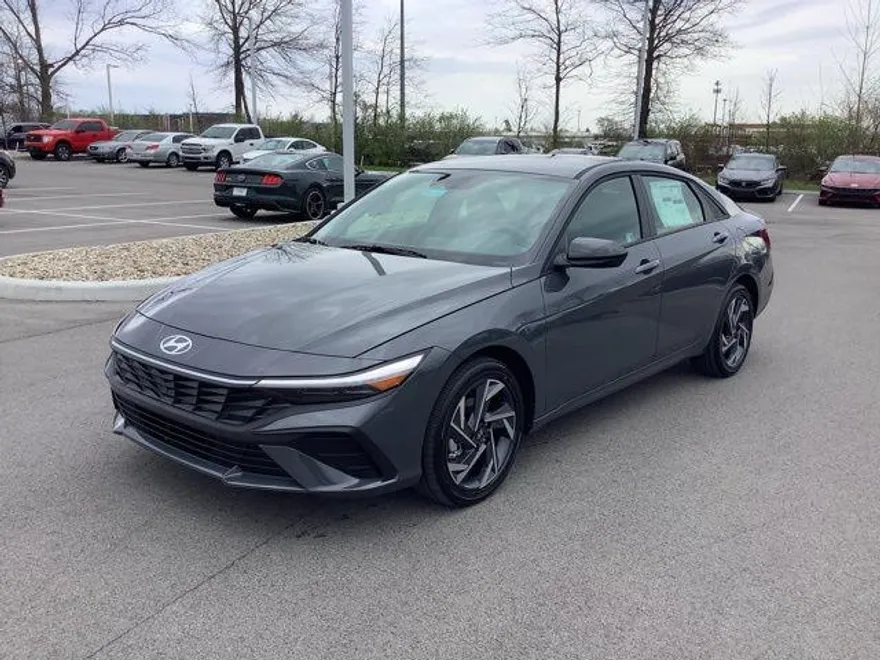 2025 Hyundai Elantra Hybrid SEL Sport photo 1