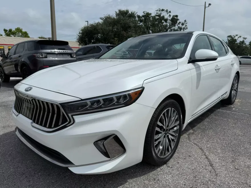 2020 Kia Cadenza Technology photo 1