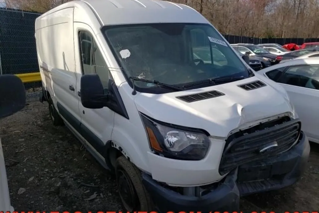 2017 Ford Transit Van photo 1