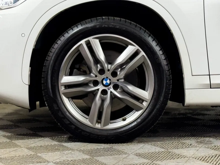 2018 Bmw X1 XDrive28i photo 1