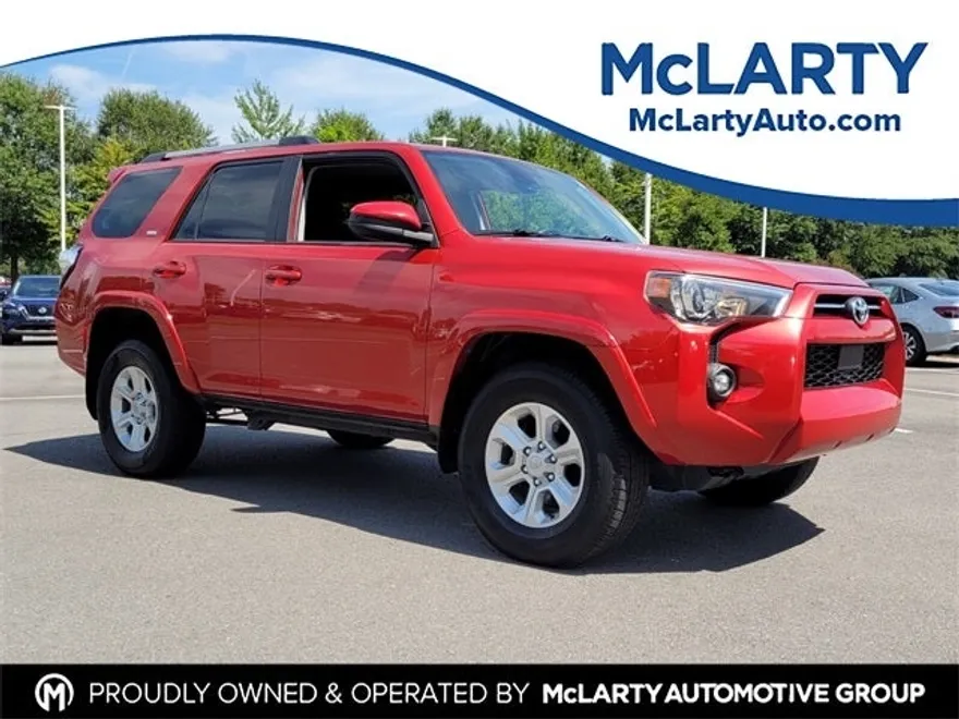2023 Toyota 4Runner SR5 photo 1