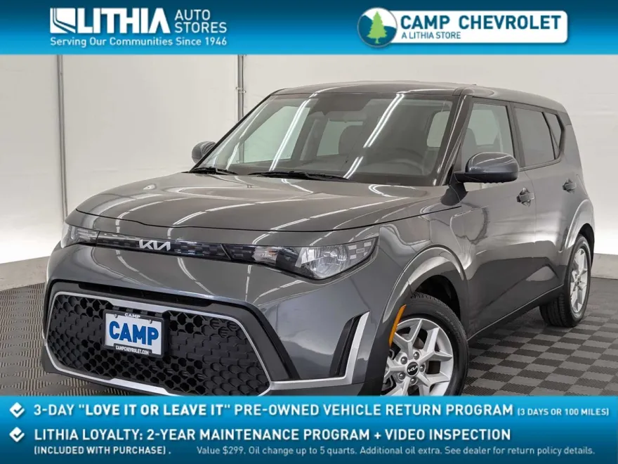 2023 Kia Soul LX photo 1