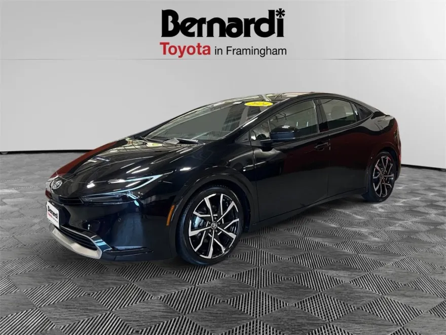 2024 Toyota Prius Prime XSE photo 1